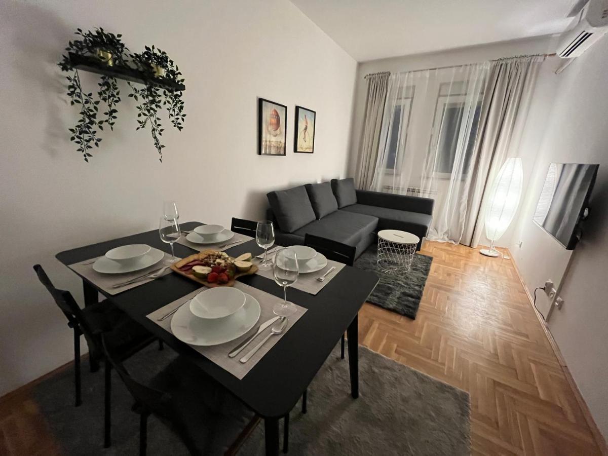Apartment Ana - City Center Beograd Eksteriør billede